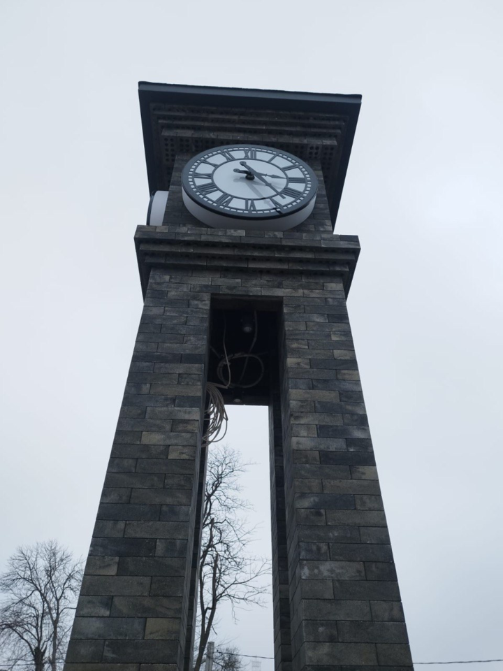 Крафт чёрный Часы